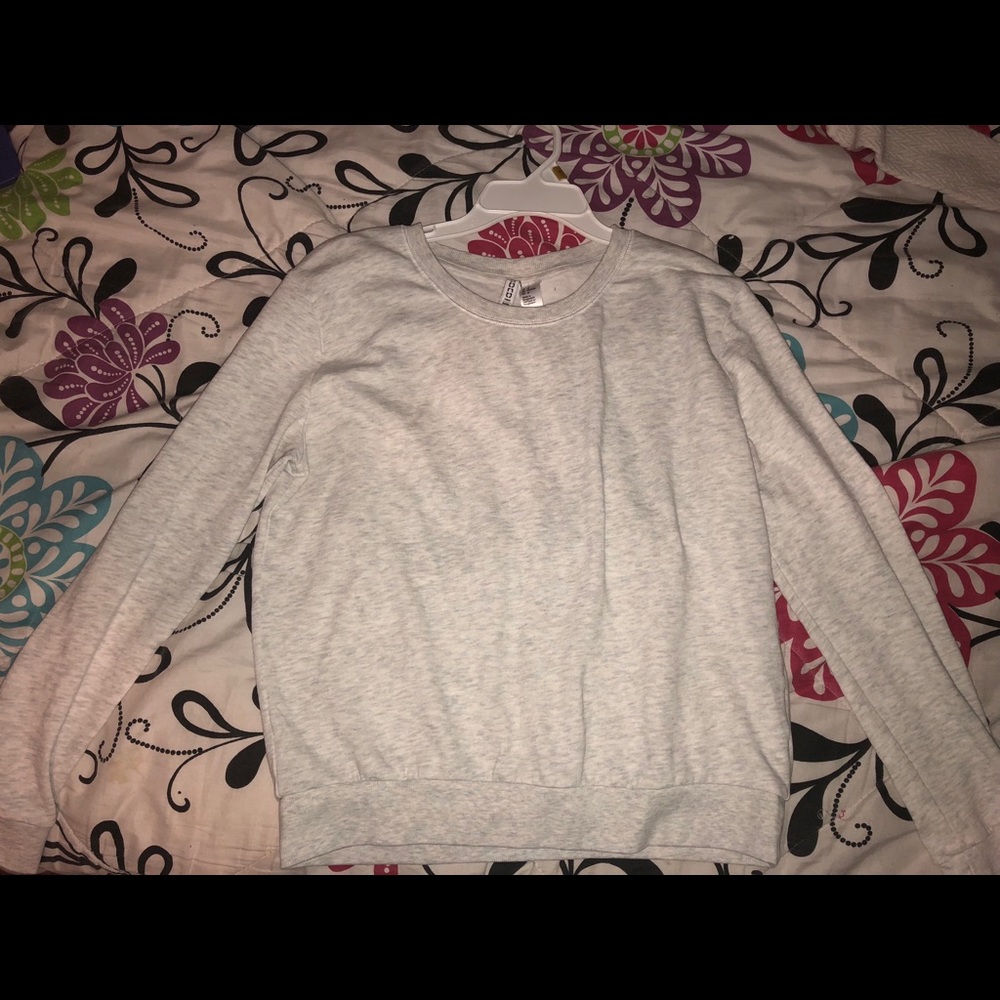 Heather Grey Sweatshirt, USED